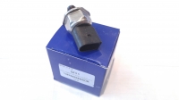 Датчик давления топлива  2.7 D3/RRS 1387695SENSOR