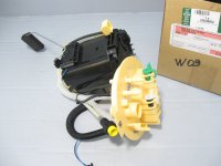 LR038602 Насос топливный FR2 2.2