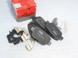 LR023888_TRW Колодки тормозные задние FR2