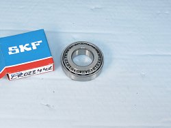 LR023441_NSK Подшипник входной шестерни заднего моста (наружний) FR2 до 2011